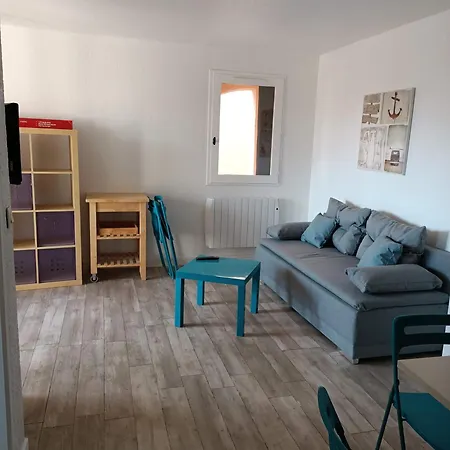 Apartment Pied A Terre Port *